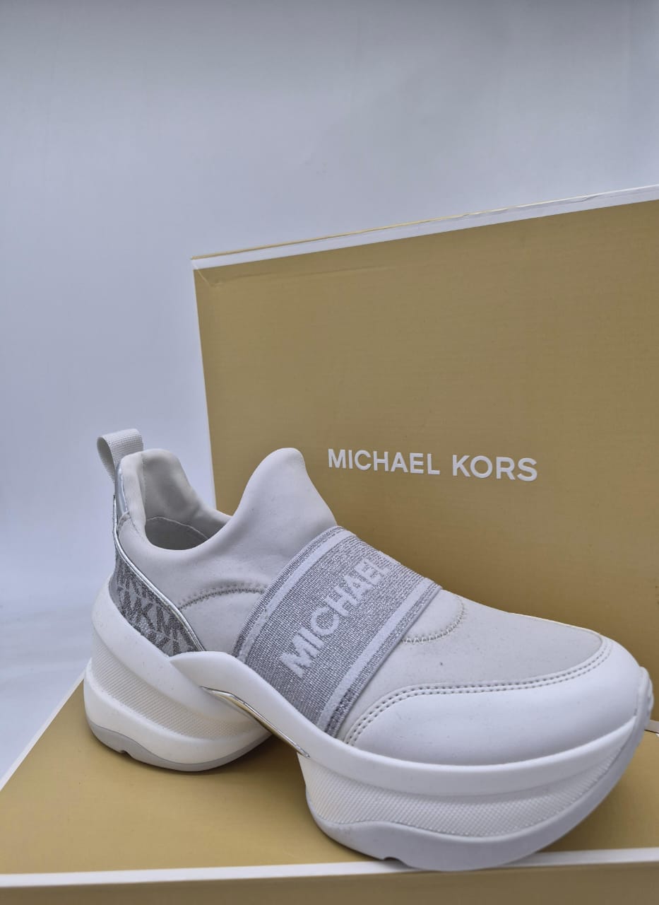 Zapatilla Michael Kors Gris con Blanco
