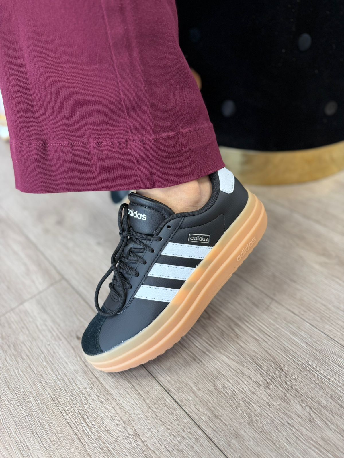 Zapatilla Adidas VL Court Bold