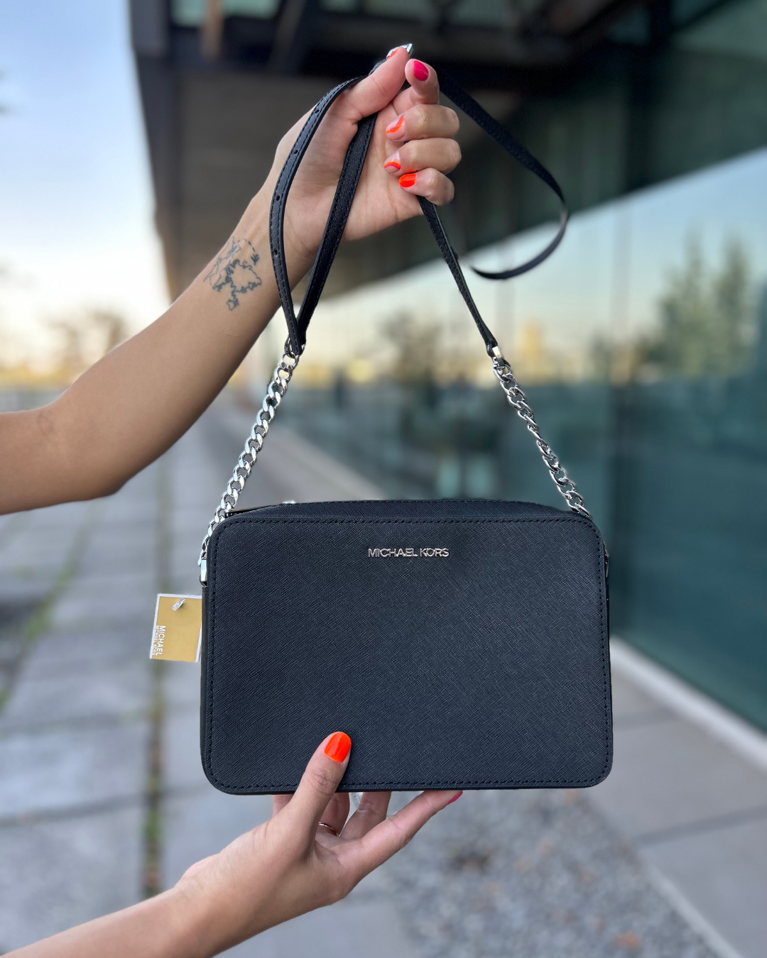 Cross Jet Set Negro Plateado Michael Kors