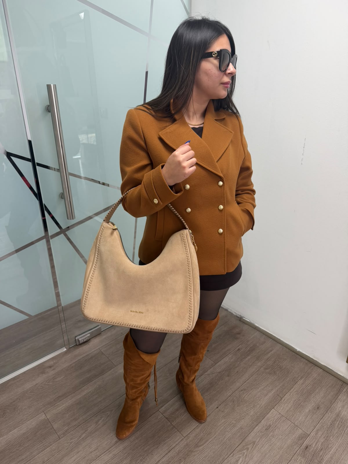 Tote Michael Kors beige claro