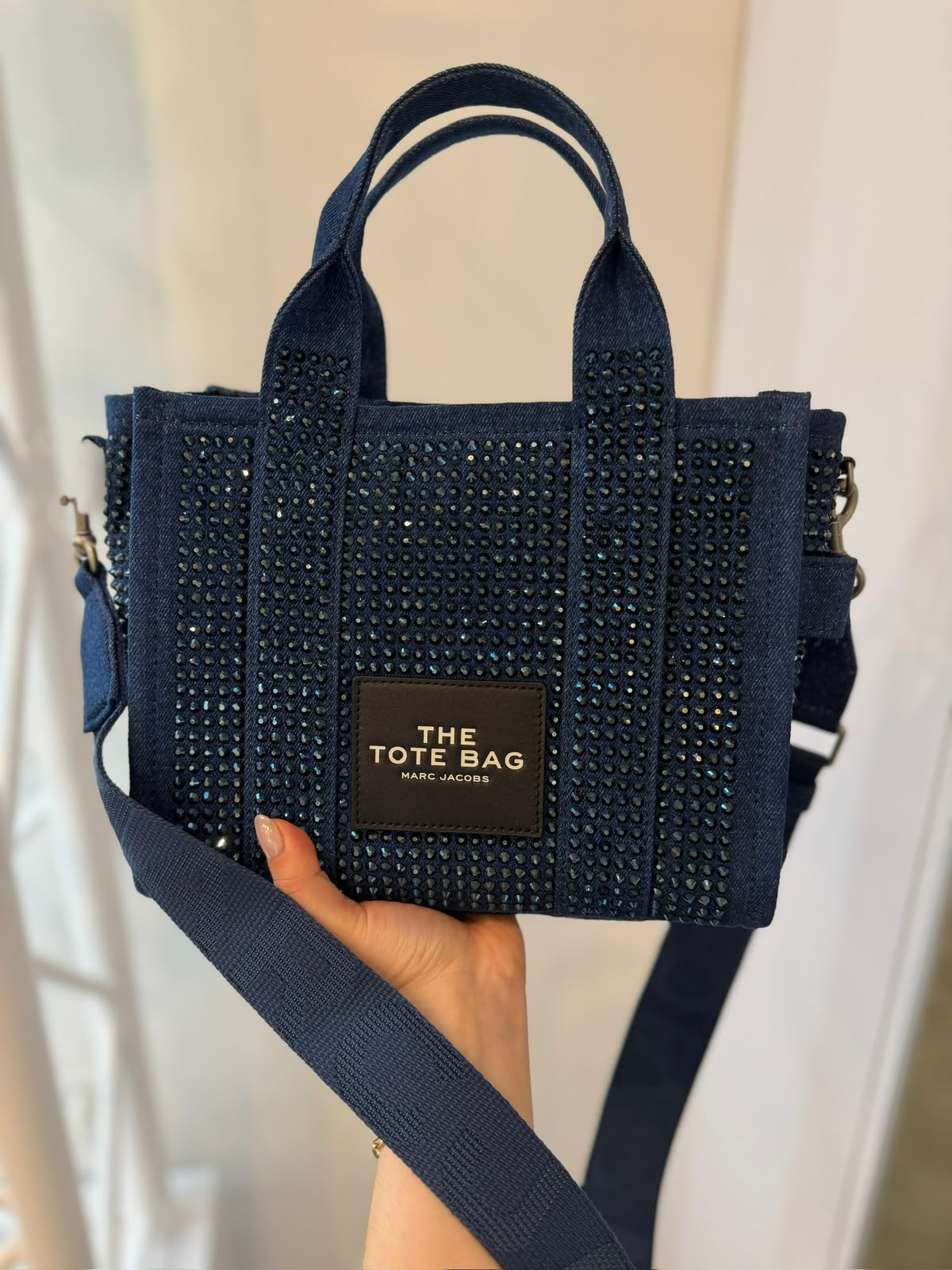 Tote Marc Jacobs azul con brillos