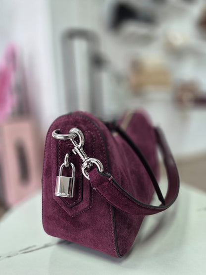 Cross Marc Jacobs burdeo